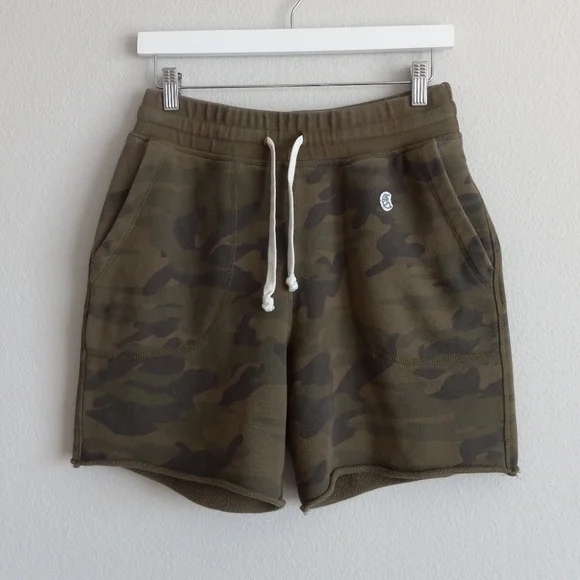 Todd Snyder × Champion Fatigue Green Camo Cutoff Sweatshort S - Picture 3 of 12